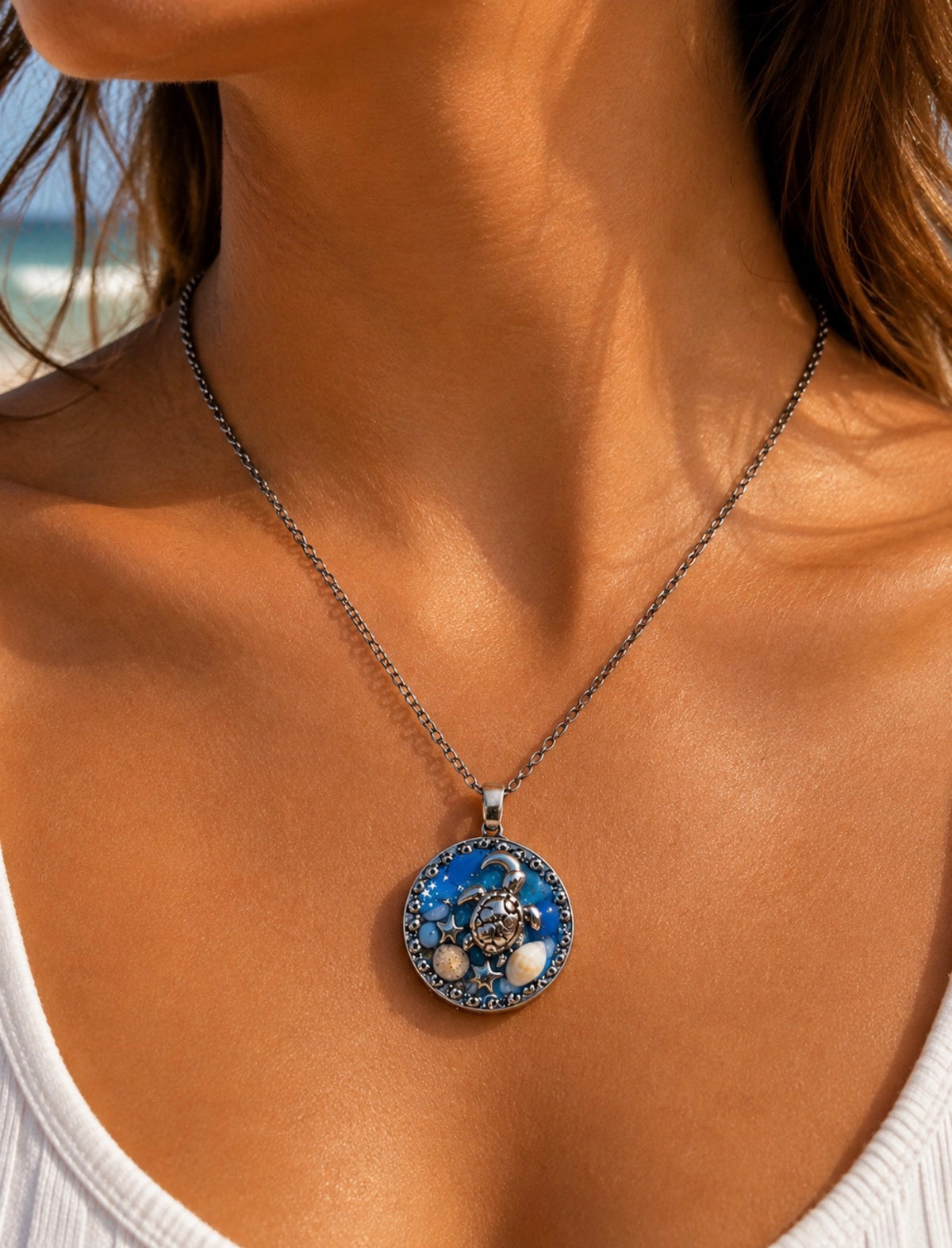 🐢 Sea Turtle Seascape Pendant