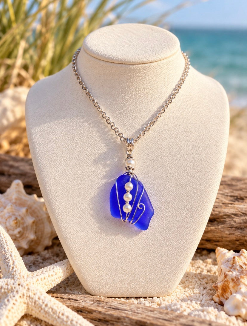 Ocean Blue Elegance – Wire-Wrapped Sea Glass & Pear