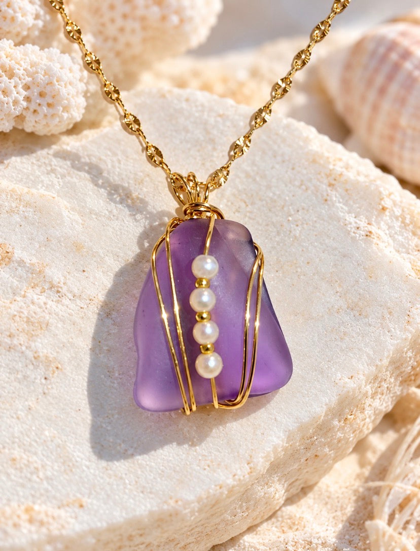 Lavender Pearl Pendant Necklace